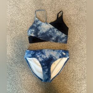 Abercrombie Kids Blue and White Bikini. Girl size 11-12